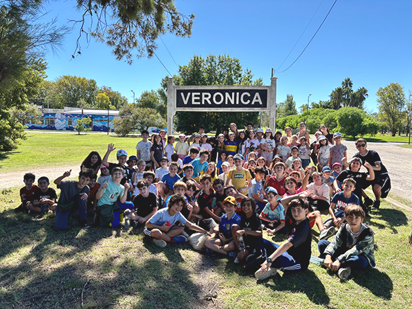 Quinto grado viajó a Verónica